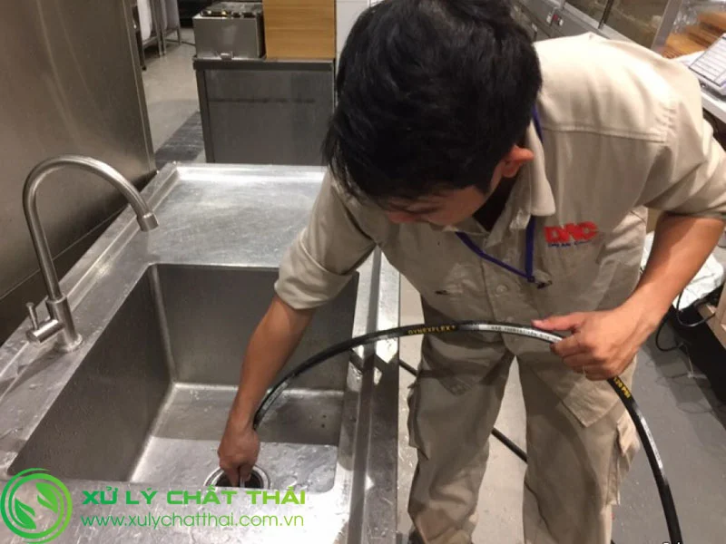 thông cống nghẹt Thạc Gián