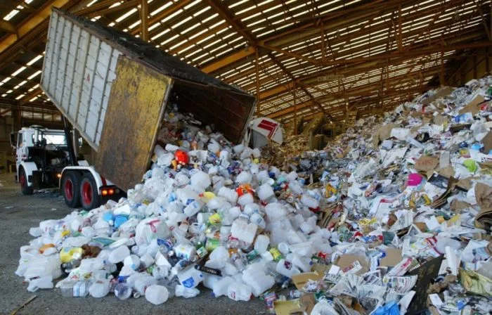 Rác thải công nghiệp cần phải được xử lý hiệu quả