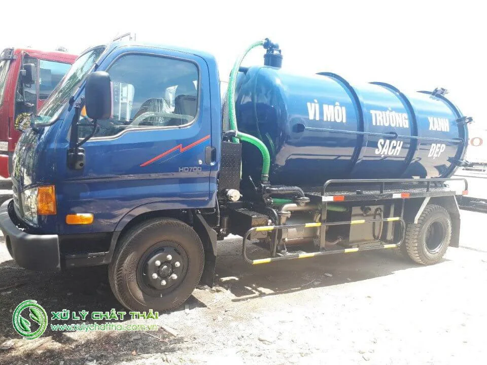 Hút Bể phốt Mỹ Lộc giá Rẻ Phục vụ Đúng Giờ